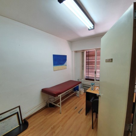 Amplio Dpto. APTO PROFESIONAL Consultorios u Oficinas