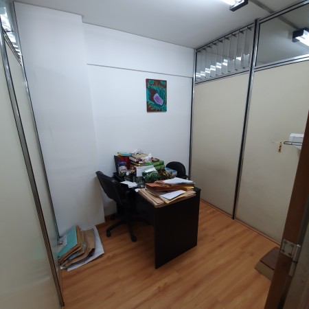Amplio Dpto. APTO PROFESIONAL Consultorios u Oficinas