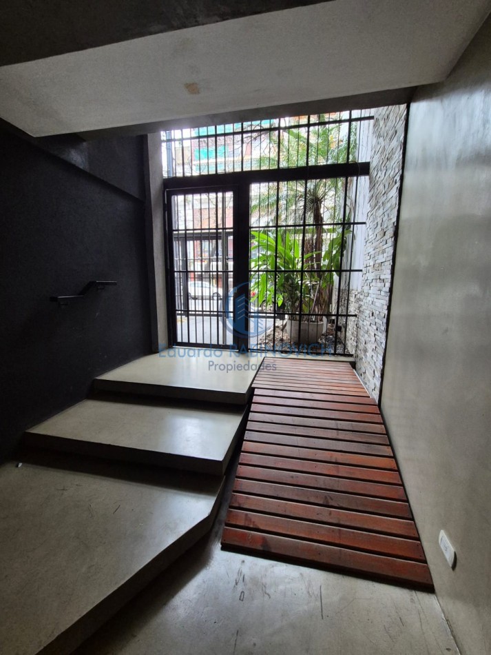 Comodo Monoambiente a Pasos de Parque Centenario