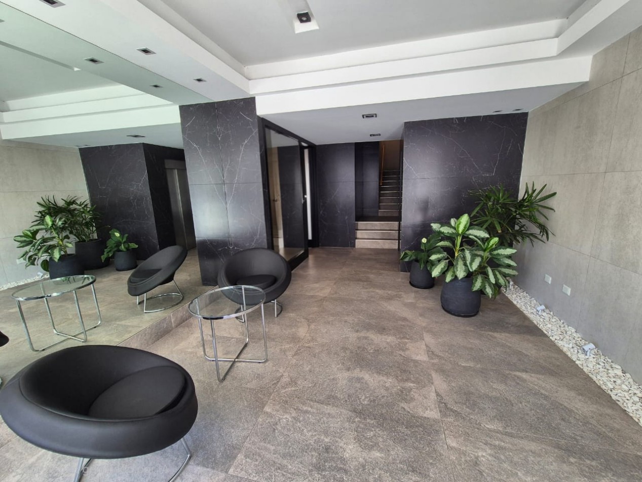 Gran Penhouse en Duplex A Estrenar con Cochera