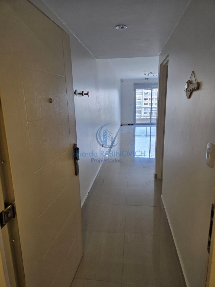 Semipiso 4 Amb. con Cochera y Baulera en Edif. con Amenities