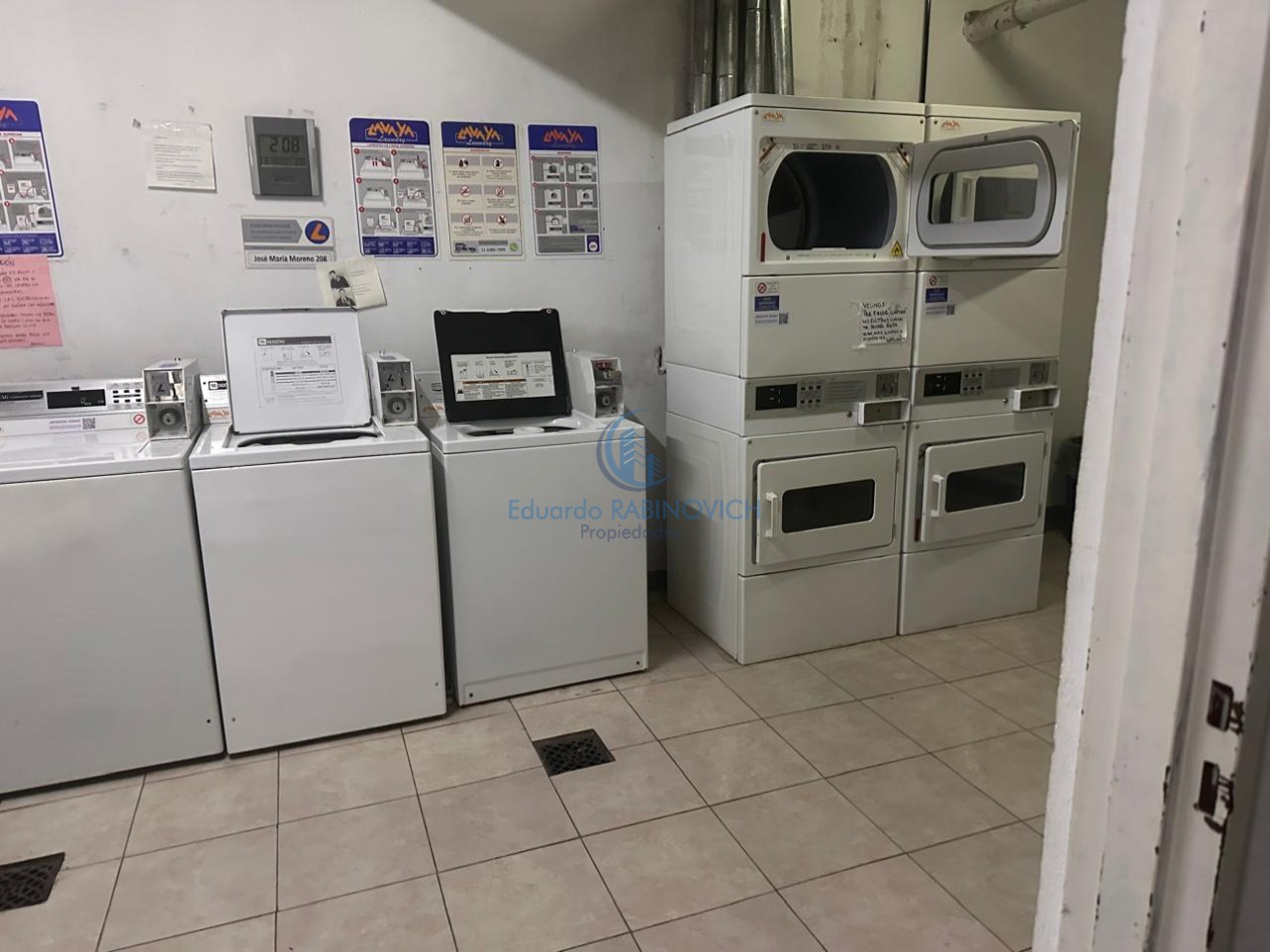  Departamento de 2 amb. Excelentemente Mejorado en piso Alto con Amenities