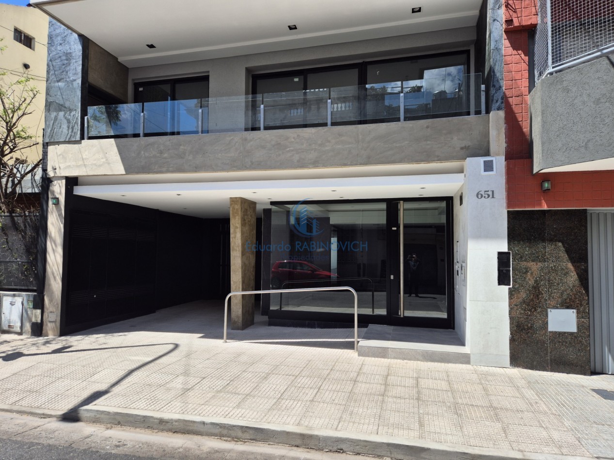 Gran Penhouse en Duplex A Estrenar con Cochera