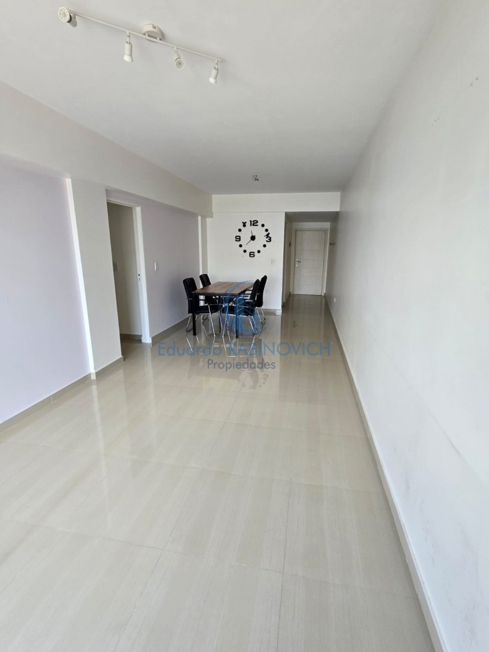 Semipiso 4 Amb. con Cochera y Baulera en Edif. con Amenities