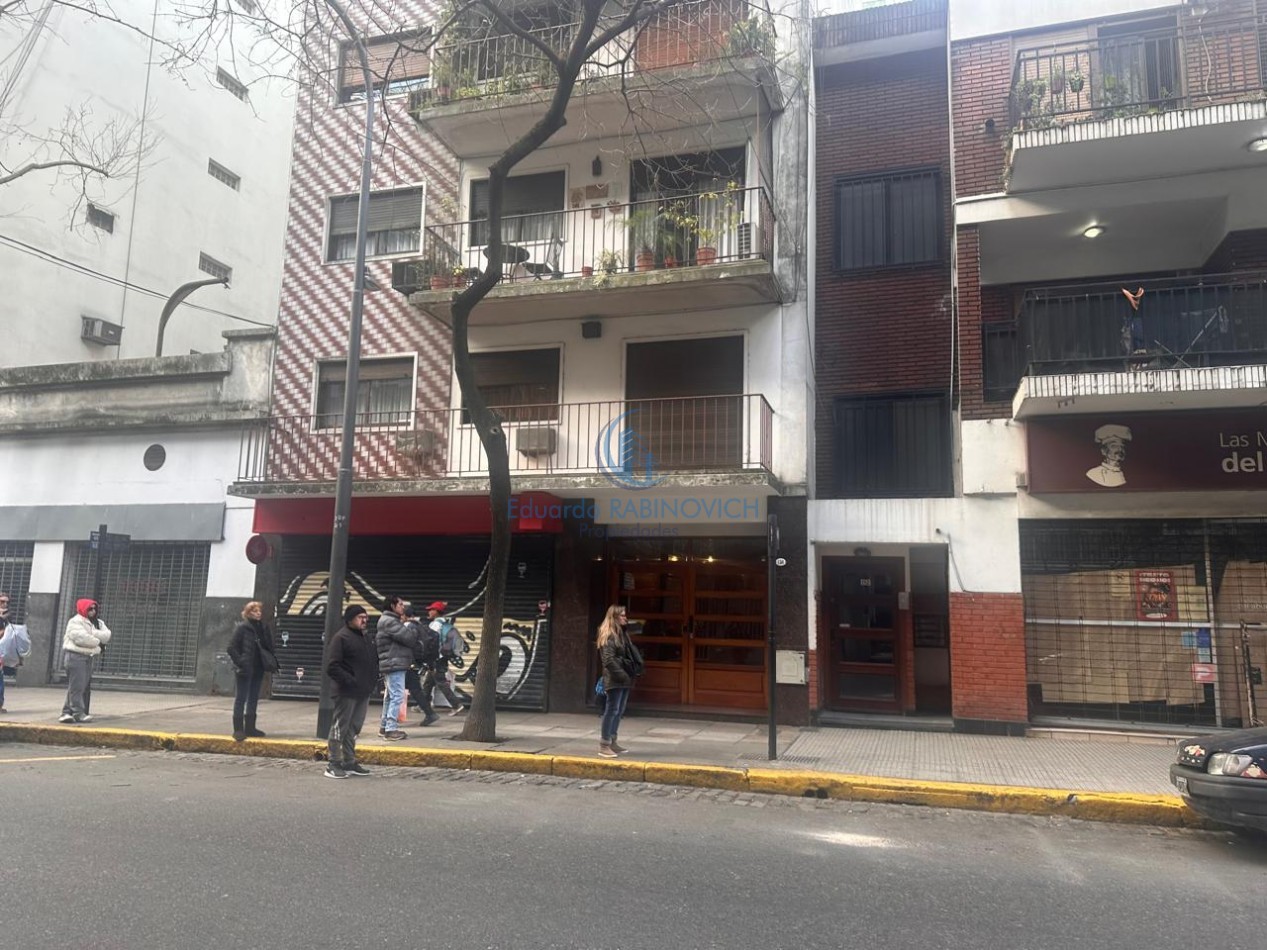 Dpto. 3 Ambientes Al Cfre. con Excelente Ubicacion