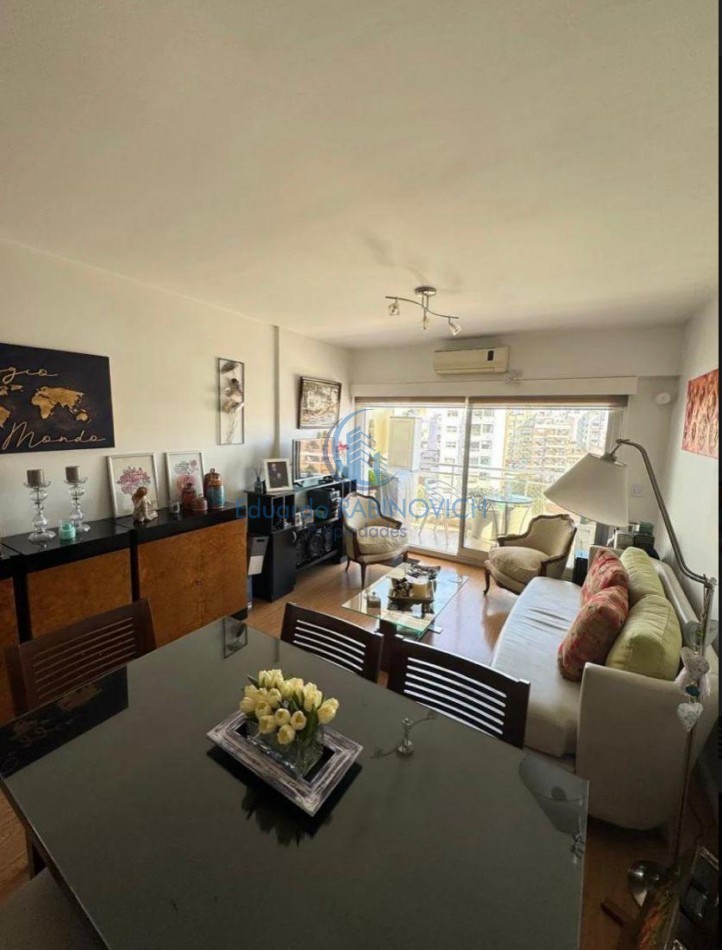  Departamento de 2 amb. Excelentemente Mejorado en piso Alto con Amenities