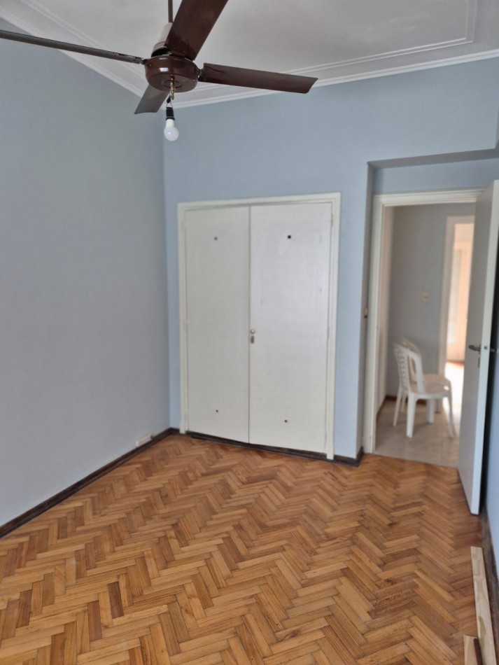 Luminoso Dpto 5 Ambientes Apto Profesional. Tot. Reciclado a Nuevo