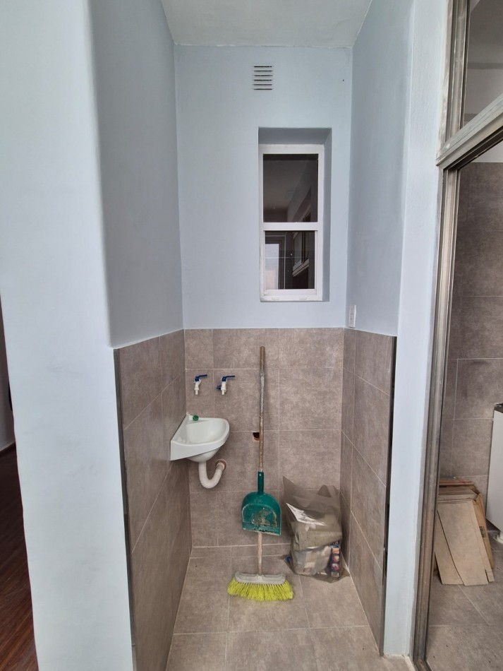 Luminoso Dpto 5 Ambientes Apto Profesional. Tot. Reciclado a Nuevo