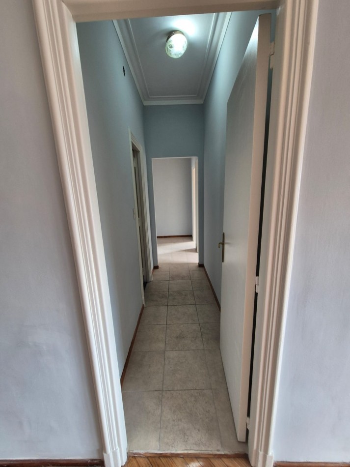 Luminoso Dpto 5 Ambientes Apto Profesional. Tot. Reciclado a Nuevo